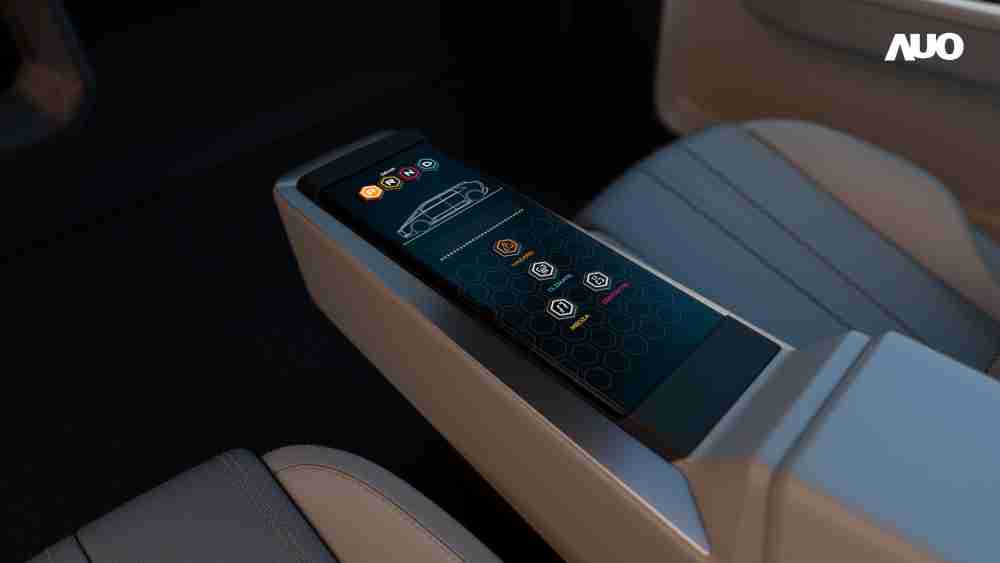 尊龙z6以人性化设计打造多变形态中控显示(Morphing Center Control)，，不使用时仅平面显示信息，，，，进行操作时，，，显示器则会动态隆起，，，转变成3D实体按钮，，，，并有触觉回馈，，，展示人机互动新体验